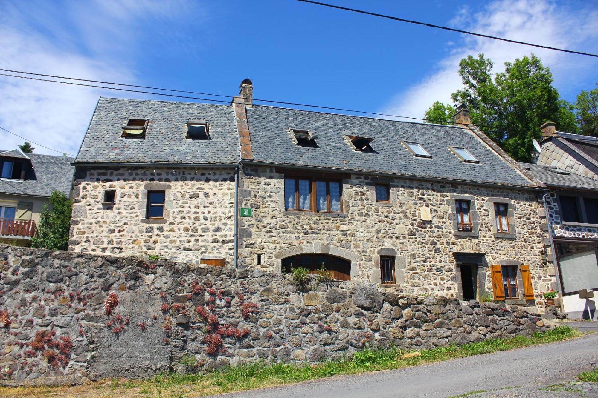 Maison De Varennes Chambon-sur-Lac Eksteriør billede
